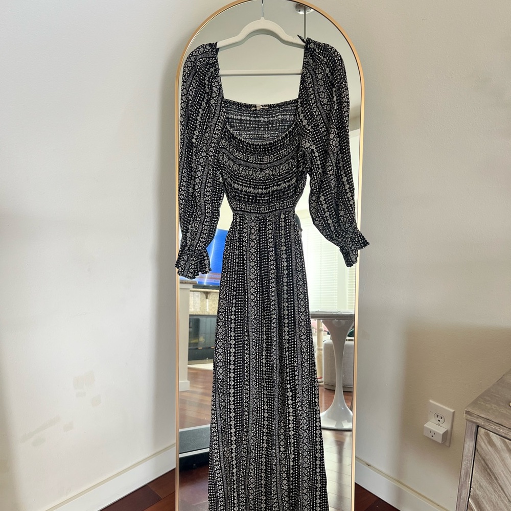 Promesa Black and White Ruched Tiered Sundress w boho vibe